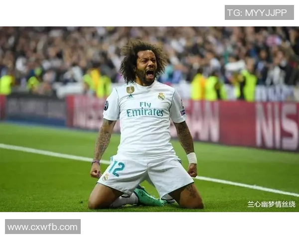 身高1米78的足球明星如何在绿茵场上展现卓越才华与魅力